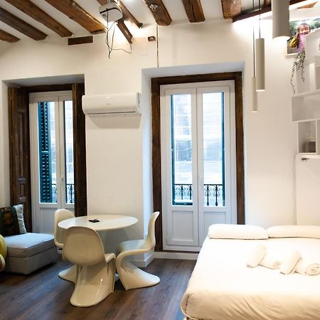 Hortaleza 4, Preciso Estudio En Chueca Junto A La Gran Via De Madrid Buitenkant foto