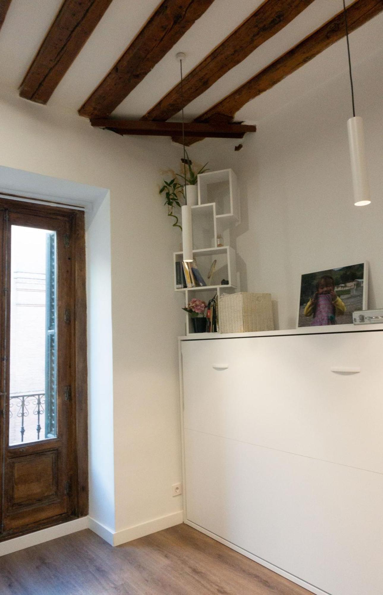 Hortaleza 4, Preciso Estudio En Chueca Junto A La Gran Via De Madrid Buitenkant foto